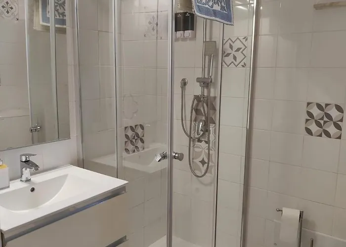 Brezza Marina * Куарту-Сант'Элена